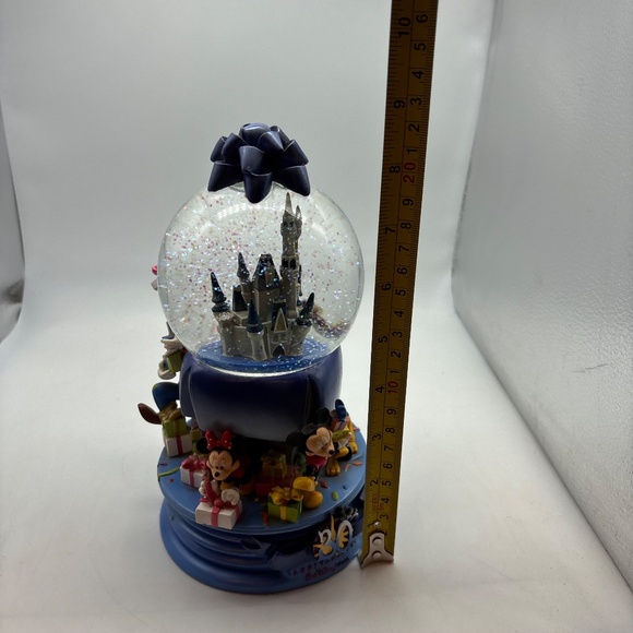 Walt Disney World 30th Anniversary Character Castle Celebration Snow Globe - Picture 14 of 16